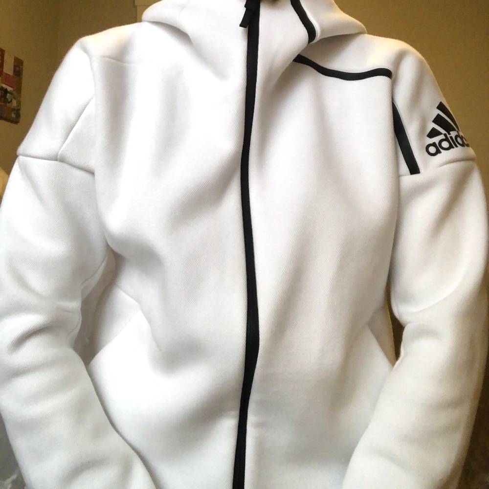 White Adidas Sweater Size Men’s Small from Tokyo